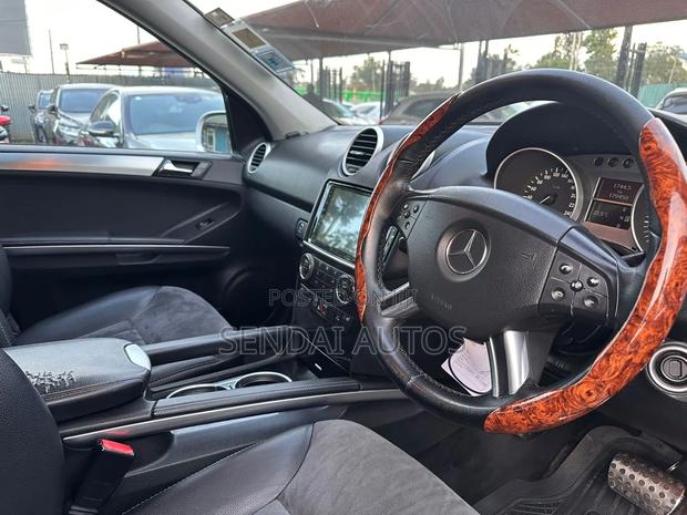 Mercedes-Benz M Class 2008 Silver