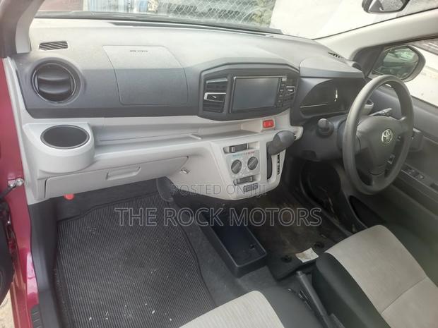 Toyota Pixis 2020 Red