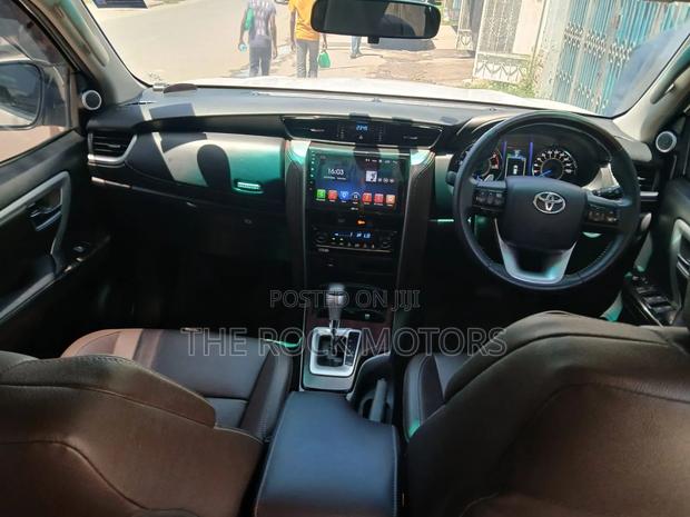 Toyota Fortuner 2020 White