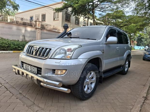 Toyota Land Cruiser Prado 3.0 D-4D 5dr 2006 Silver
