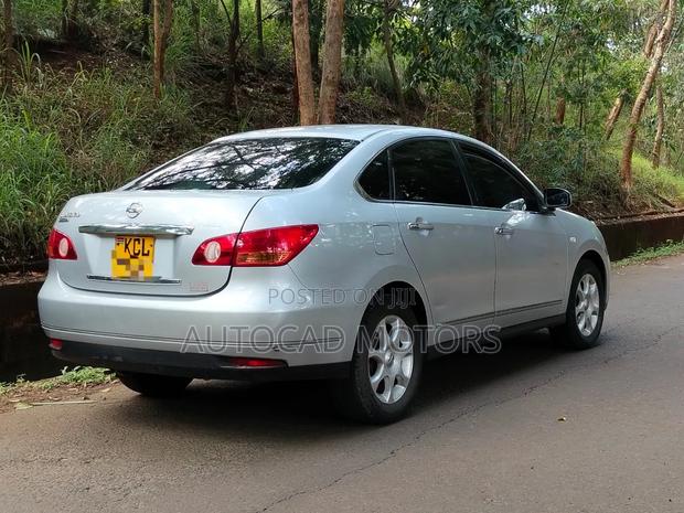 Nissan Sylphy 2010 Silver