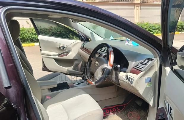 Toyota Premio 1.8 FWD 2010 Burgundy