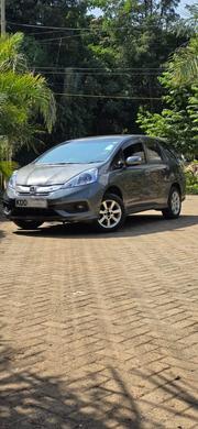 Honda Fit Shuttle 1.5 2WD 2014 Gray for sale