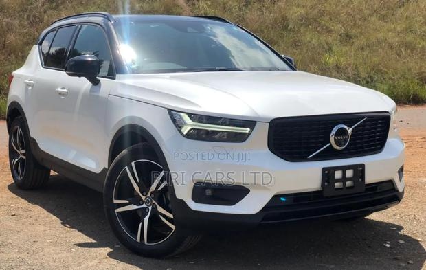 Volvo XC40 2019 Pearl