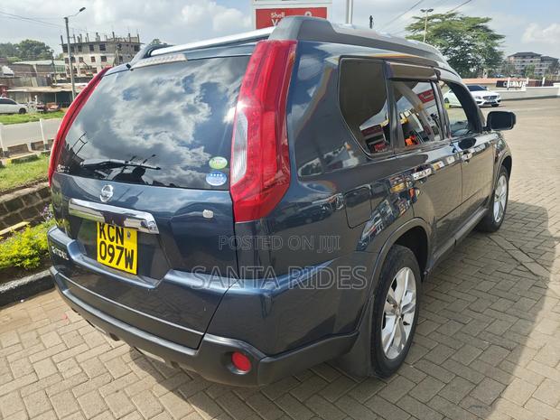 Nissan X-Trail 2.0 Petrol XE 2012 Gray