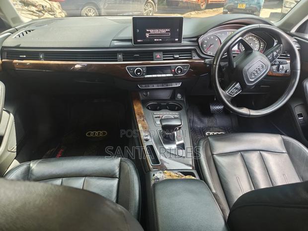Audi A4 2.0T Premium FWD FrontTrak 2016 Black