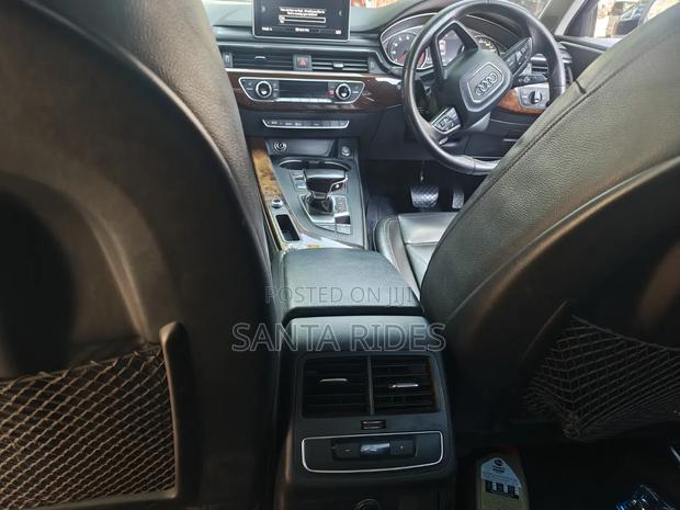 Audi A4 2.0T Premium FWD FrontTrak 2016 Black