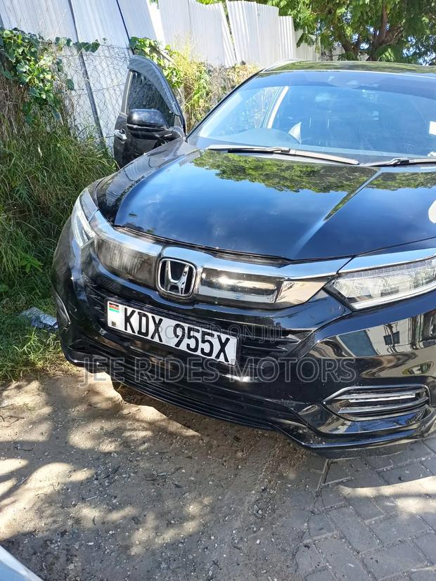 Honda Vezel 1.5 Hybrid 2WD 2019 Black