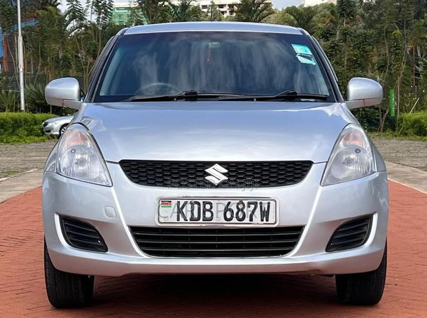 Suzuki Swift 2013 Silver