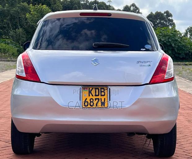 Suzuki Swift 2013 Silver