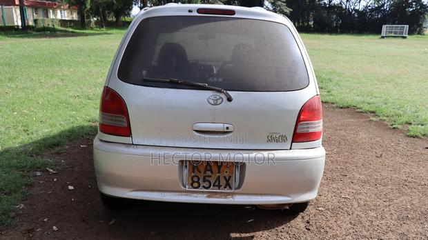 Toyota Corolla Spacio 1.6 L (6 Seater) 1998 Gray