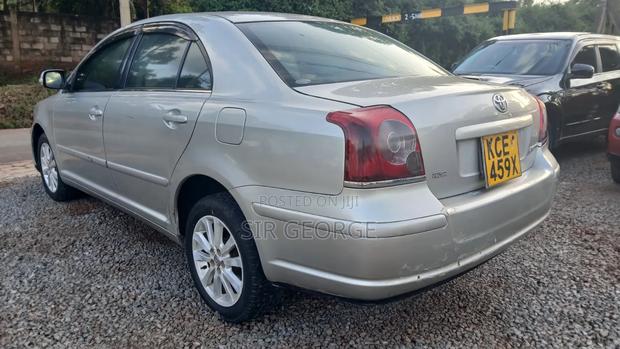 Toyota Avensis 2008 Silver