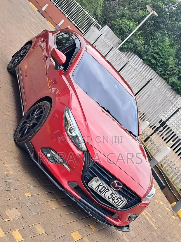 Mazda Axela 2017 Red
