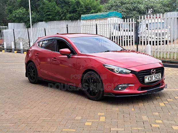 Mazda Axela 2017 Red