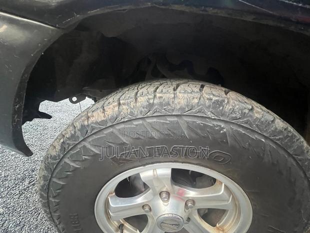 Toyota Land Cruiser 100 4.7 V8 Executive 2005 Black