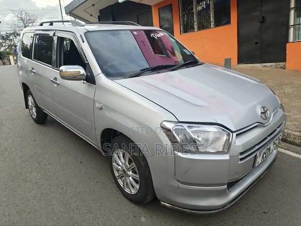 Toyota Succeed 2017 Silver