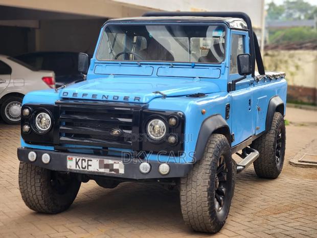 Land Rover Defender 2010 Blue