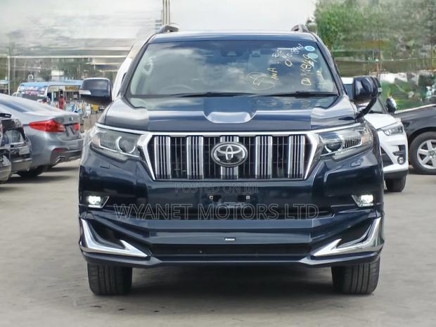 Toyota Land Cruiser Prado 2.7 2019 Blue