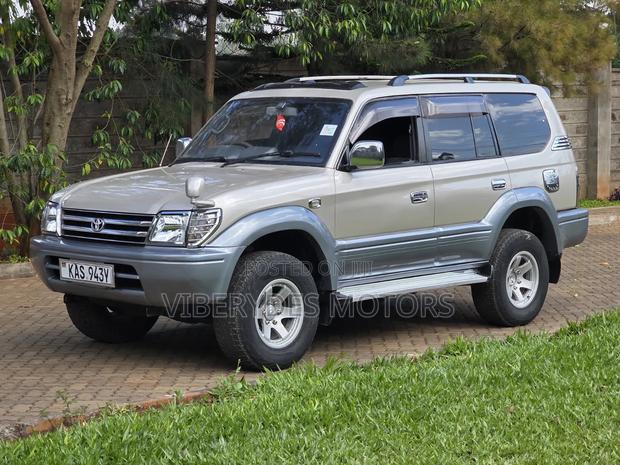 Toyota Land Cruiser Prado 1996