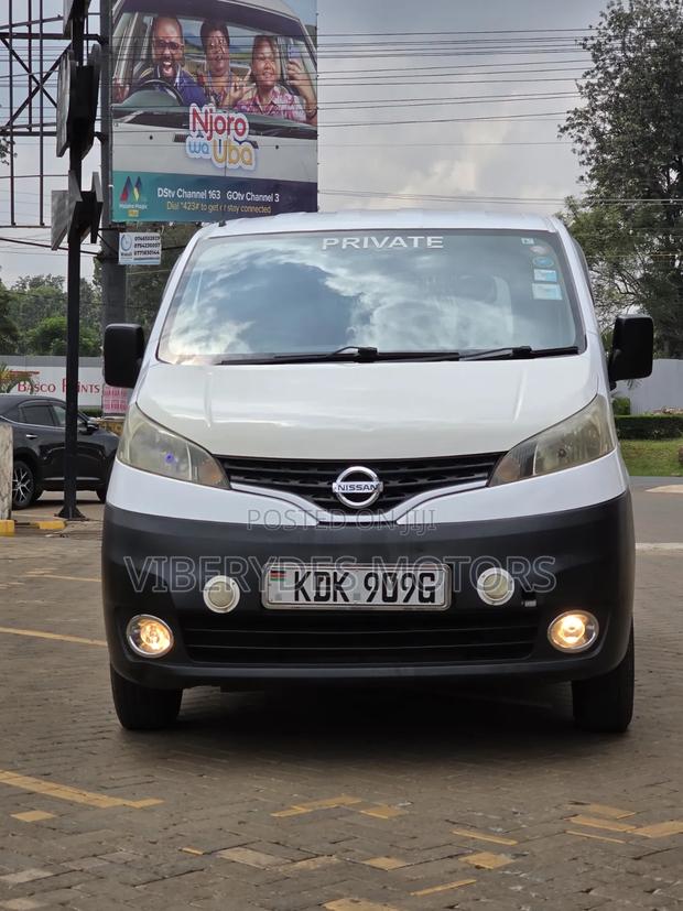 Nissan NV200 2016 White