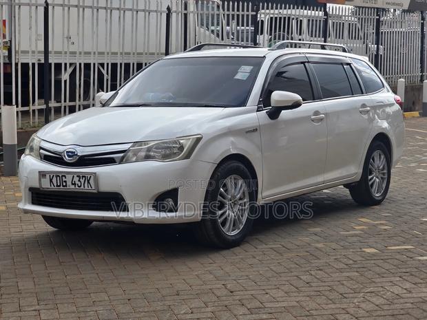 Toyota Corolla Fielder 2014 White