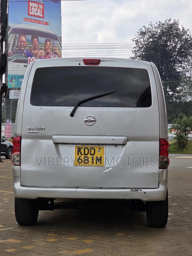 Nissan NV200 2014 Silver