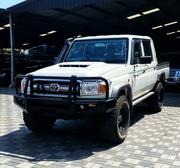 Toyota Land Cruiser 4.5 V8 GXR 2019 White for sale