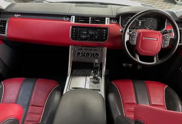Land Rover Range Rover Sport SVR 2018 Pearl