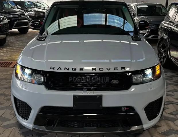 Land Rover Range Rover Sport SVR 2018 Pearl