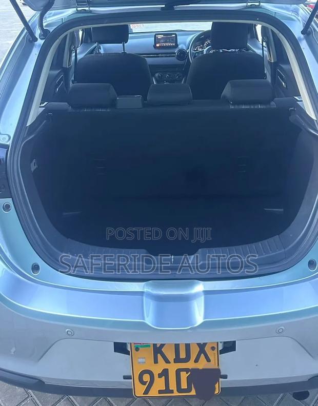 Mazda 2 2020 Silver