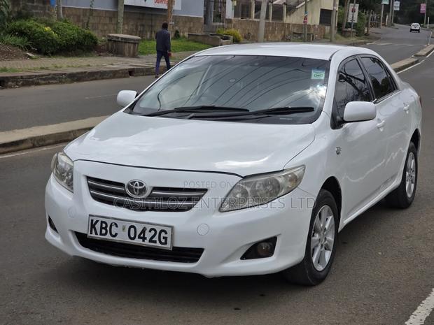 Toyota Corolla 2008 White