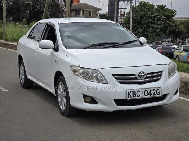 Toyota Corolla 2008 White