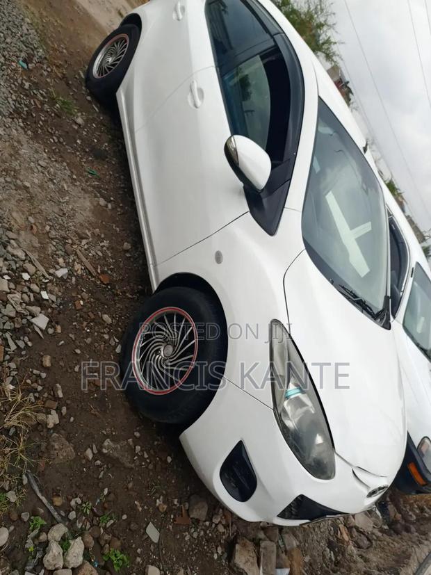 Mazda Demio 2017 White