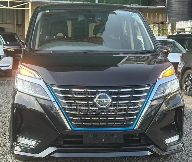 Nissan Serena 2021 Matt Black