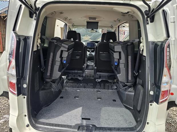 Nissan Serena 2020 White