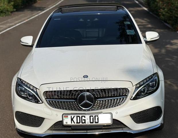 Mercedes-Benz C200 2014 White