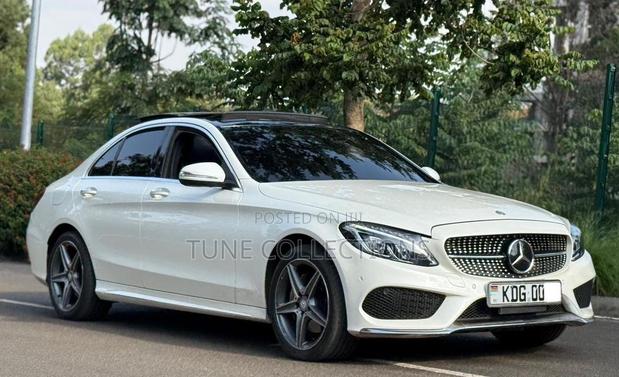 Mercedes-Benz C200 2014 White
