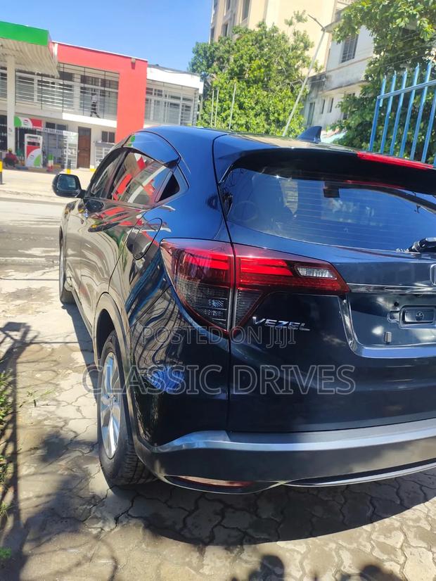 Honda Vezel 2019 Purple