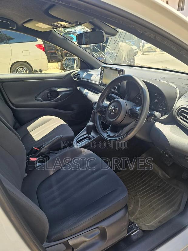 Toyota Yaris 2020 White