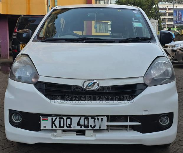 Daihatsu Mira 2017 White