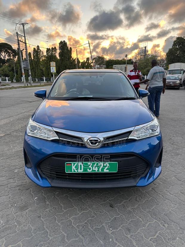 Toyota Corolla 2019 Blue
