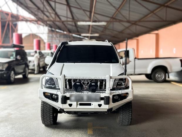 Toyota Land Cruiser Prado 4.0 Petrol TX-L 2008 White