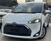 Toyota Sienta 2020 Pearl for sale