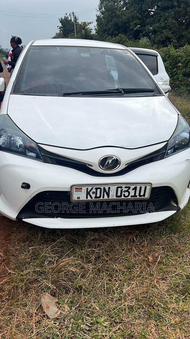 Toyota Vitz 1.0 FWD 3dr 2016 White
