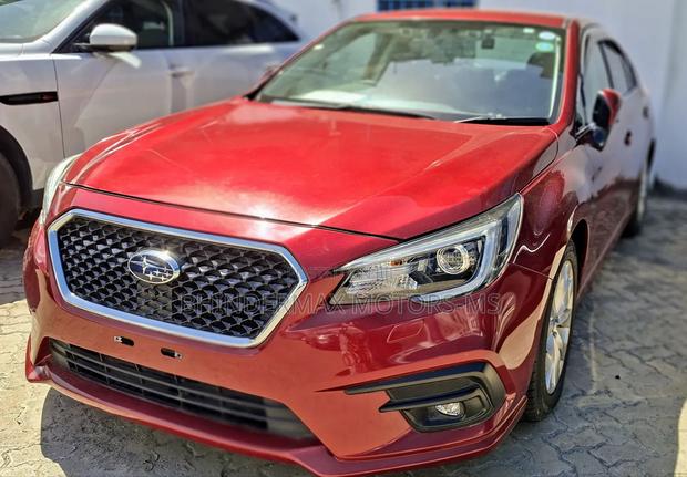 Subaru Legacy 2017 Red