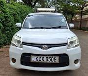 Toyota Sienta 2012 White for sale