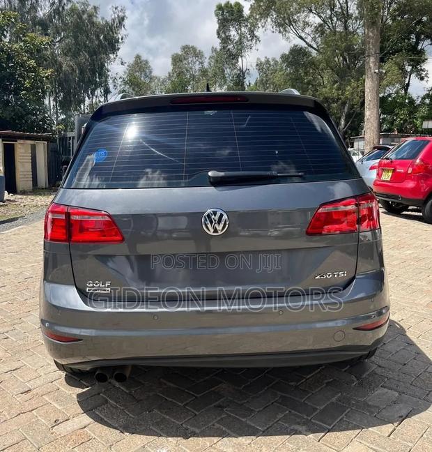 Volkswagen Golf 2018 Gray