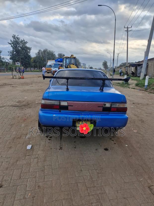 Toyota Corolla 1999 Blue