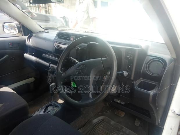 Toyota Probox 2014 White