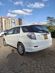 Honda Fit Shuttle 1.3 Hybrid 2WD 2013 White for sale